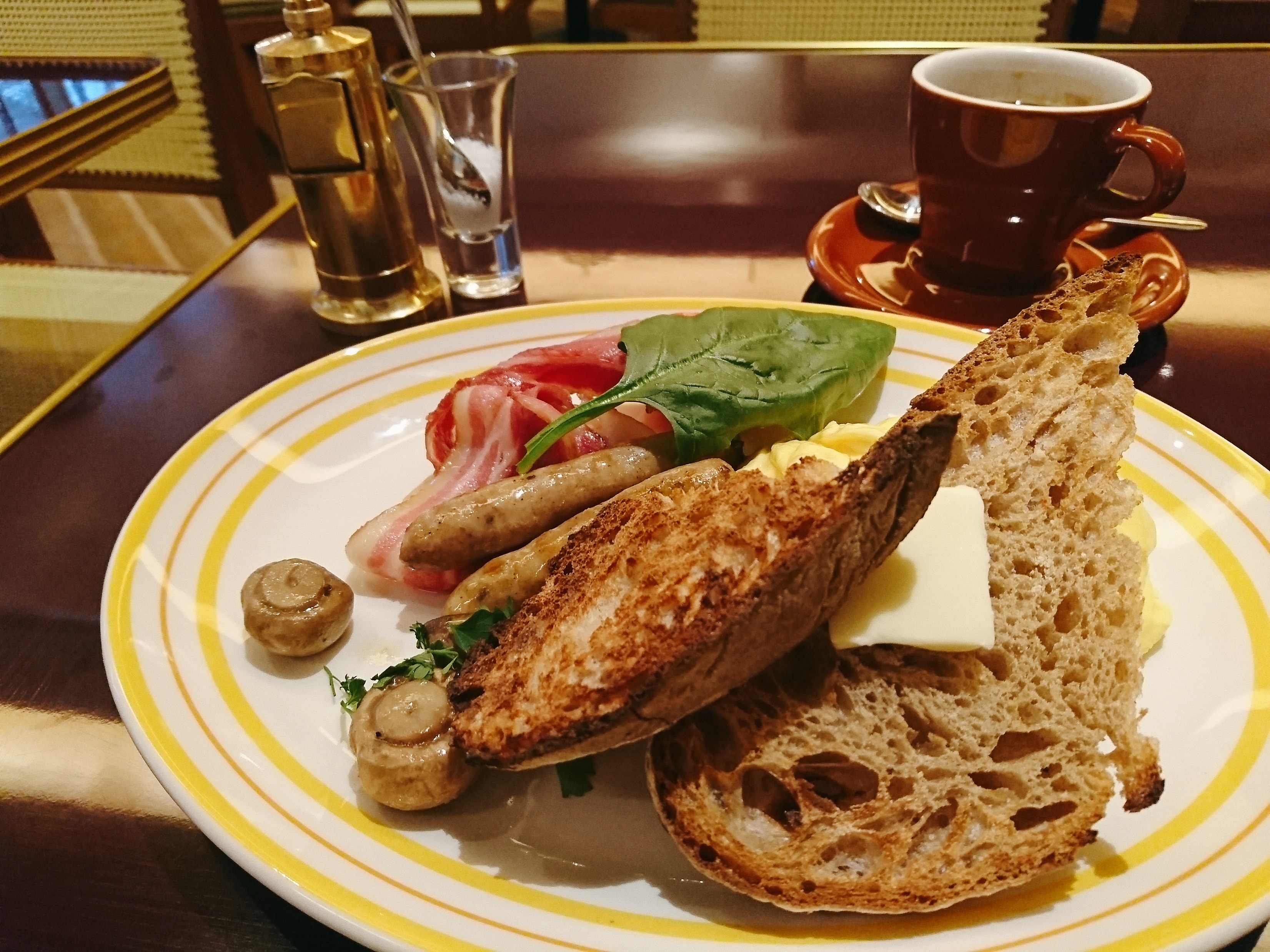 【大阪】世界一の朝食に舌鼓！絶品スクランブルエッグを味わう@Bills