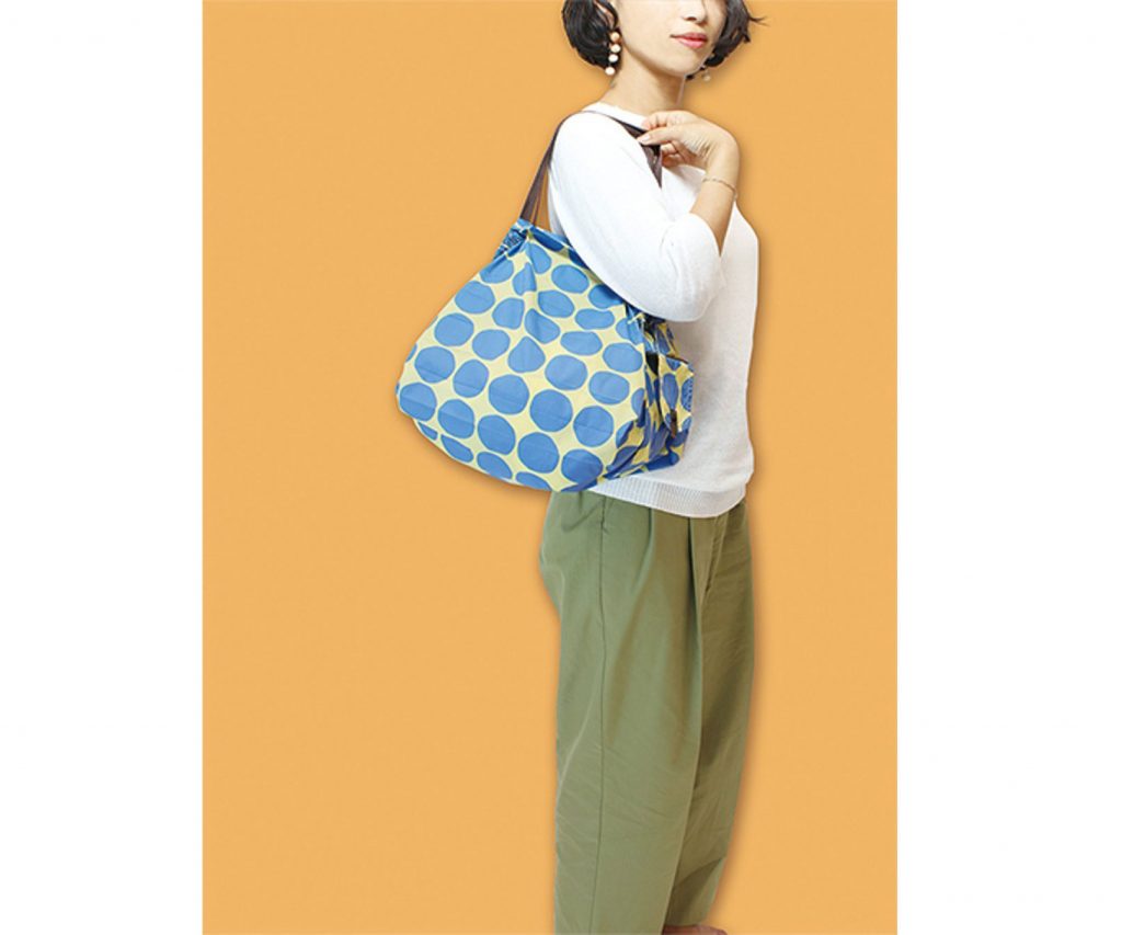 折り畳みが楽ちん♪軽くてコンパクトなおしゃれサブバッグ「マーナ シュパット」 折り畳みが楽ちん♪軽くてコンパクトなおしゃれサブバッグ「マーナ シュパット」