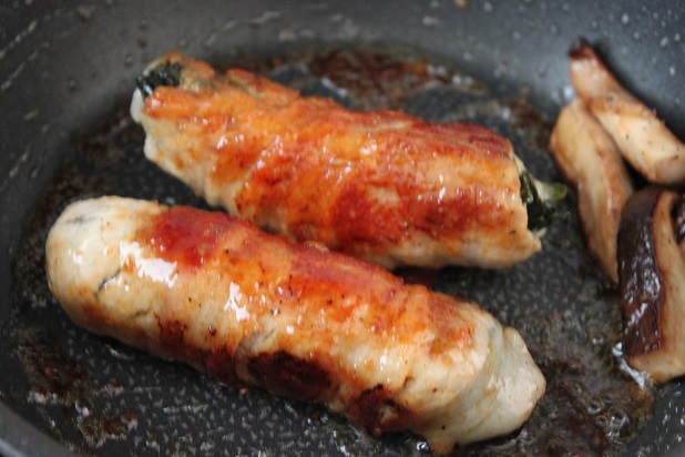 食物繊維がギュギュッ!簡単「わかめの肉巻き」のお弁当レシピ 食物繊維がギュギュッ!簡単「わかめの肉巻き」のお弁当レシピ