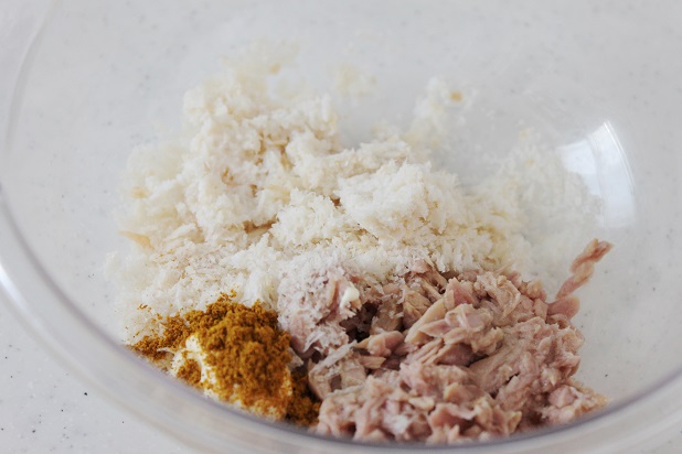 お肉いらずで簡単♪「ツナとコーンのやわらかバーグ」のお弁当レシピ