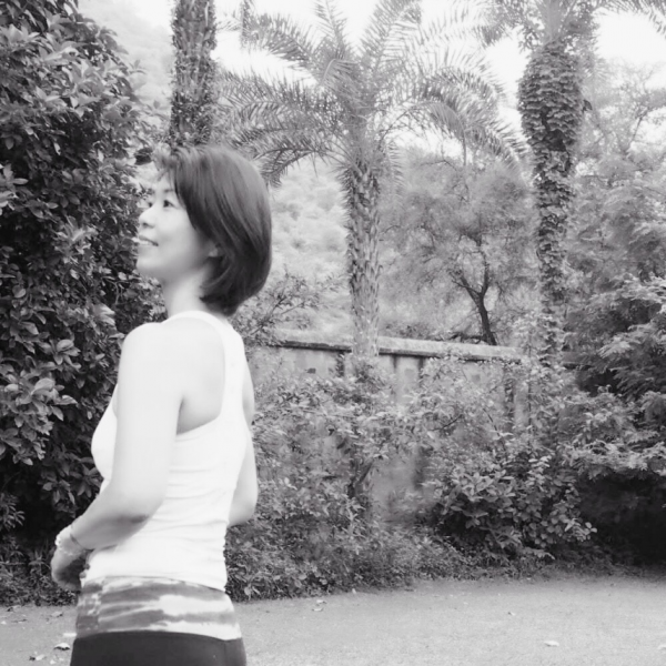 PEACEFUL YOGA主宰　沖田さん