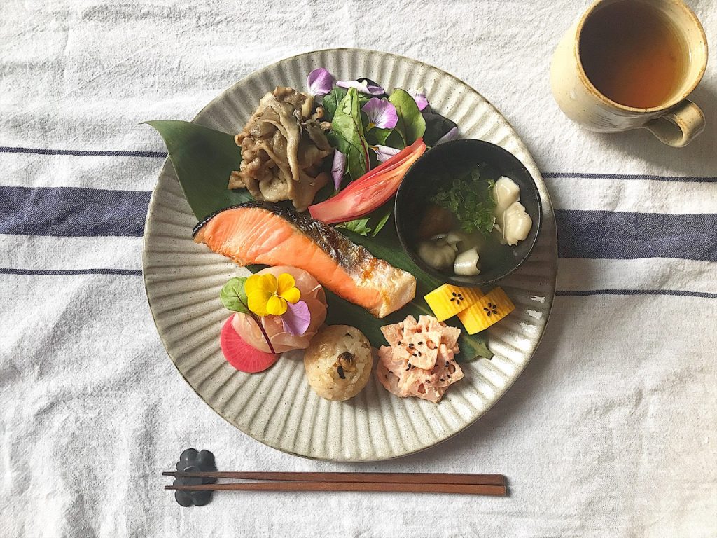 「コロコロおにぎり」和ンプレート 「コロコロおにぎり」和ンプレート