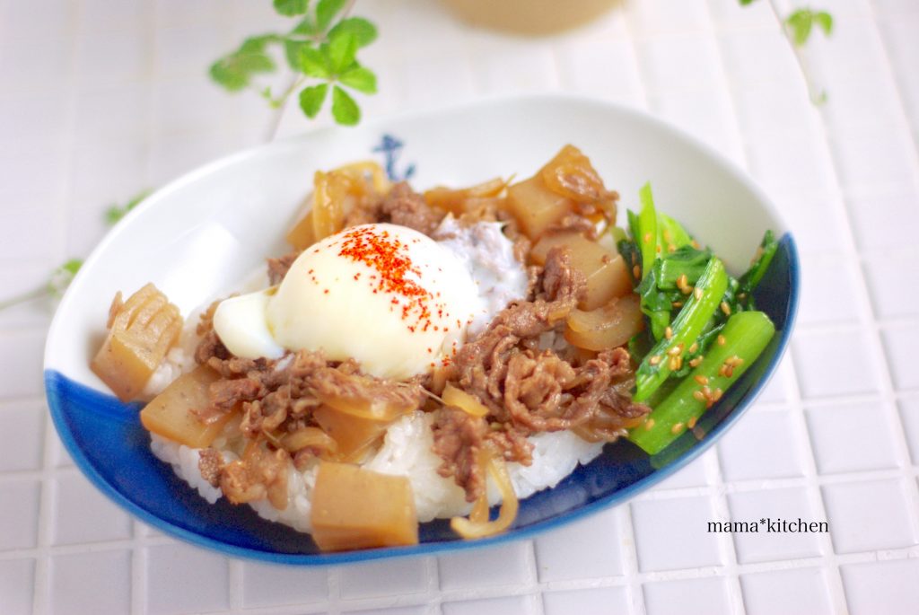 フタ付き鍋で簡単「温泉たまご」の作り置きをのせた丼ご飯 フタ付き鍋で簡単「温泉たまご」の作り置きをのせた丼ご飯