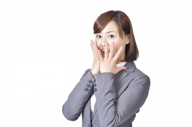驚いている女性 驚いている女性