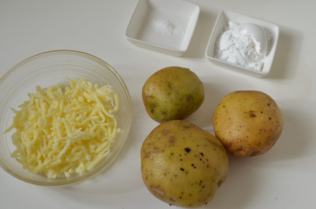 おうちでも簡単♪チーズたっぷり「自家製ハッシュドポテト」の材料