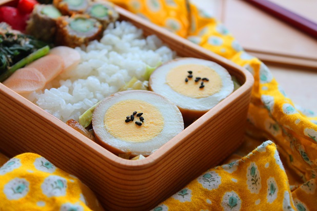 ビニール袋なら少量でも簡単♪「味たまご!ソース味」弁当 ビニール袋なら少量でも簡単♪「味たまご!ソース味」弁当