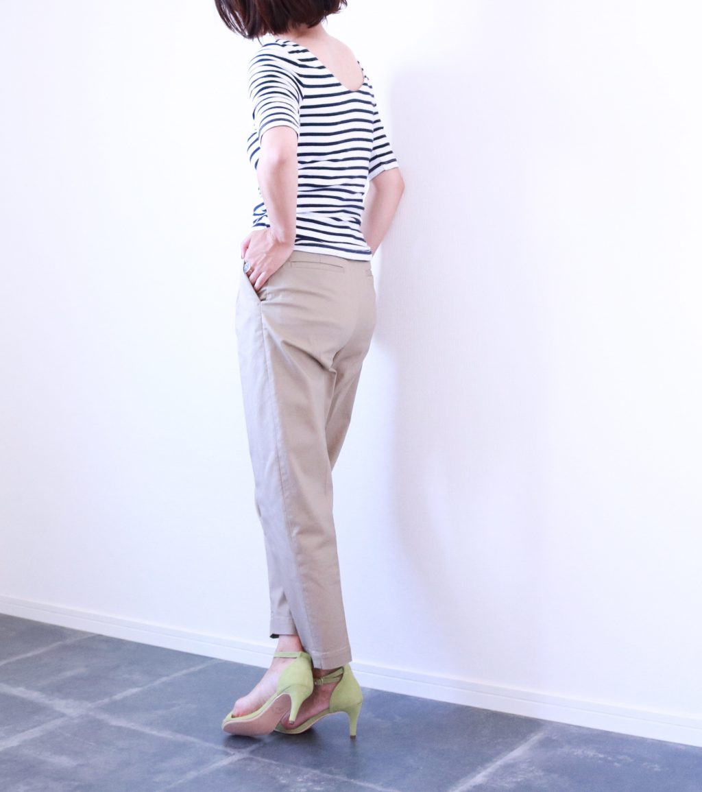 女性らしく楽しむ♪UNIQLOの「チノパン」コーデ 女性らしく楽しむ♪UNIQLOの「チノパン」コーデ