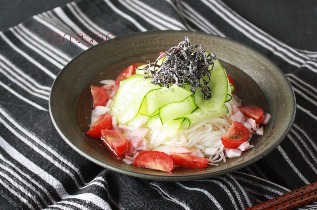 茹でて残ったそうめんを活用!朝でも簡単「サラダそうめん」 茹でて残ったそうめんを活用!朝でも簡単「サラダそうめん」