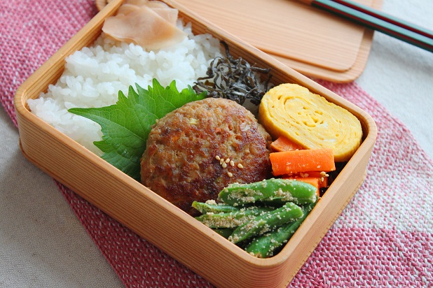 レンジで簡単！「さやいんげんの明太子バター」のお弁当