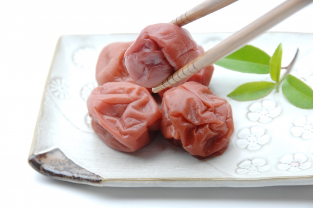 朝の一粒で疲れ知らず!?「梅干し」のすごい効果3つ