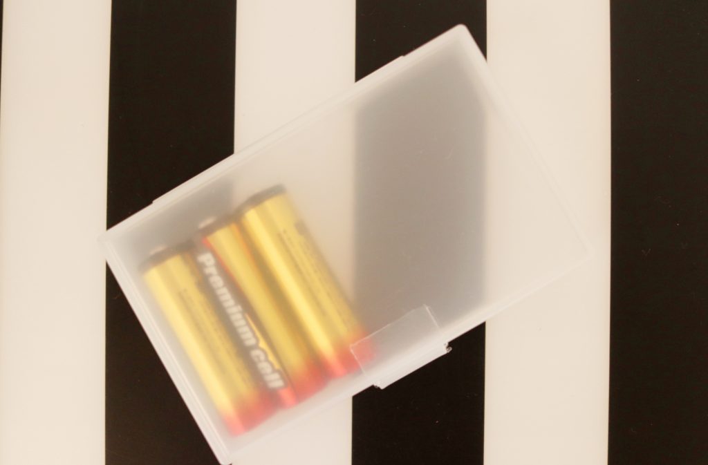 セリアのカードケース×電池 セリアのカードケース×電池