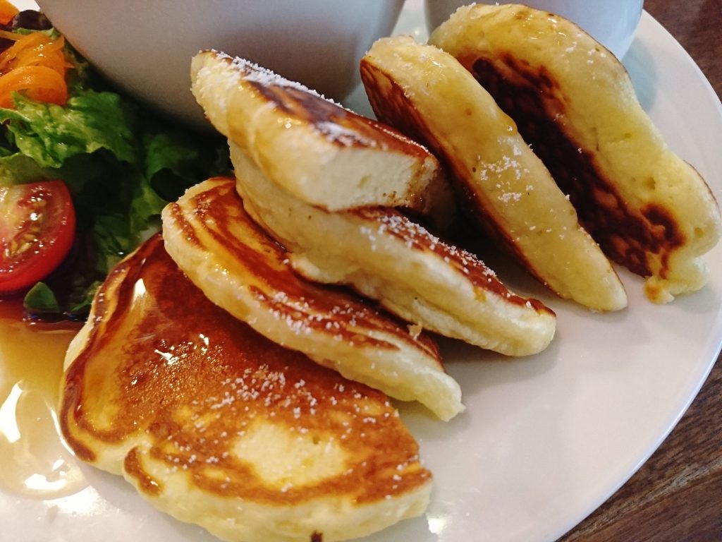 京都「Fukumimi」のモーニングパンケーキ