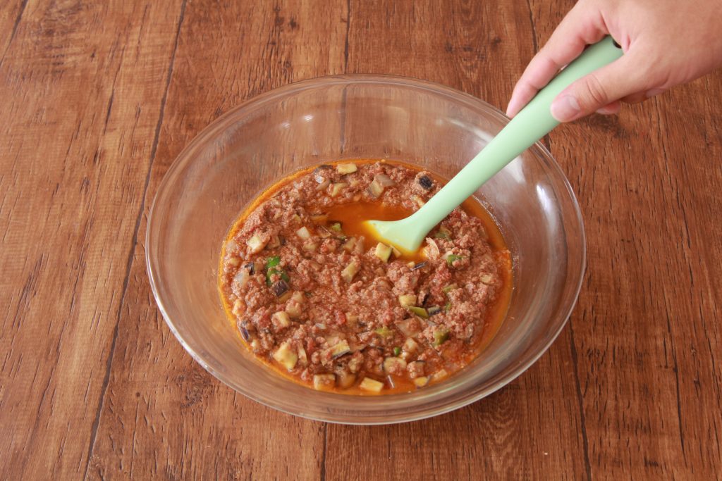 レンジで簡単!トーストにのせておいしい「夏野菜のミートソース」 レンジで簡単!トーストにのせておいしい「夏野菜のミートソース」