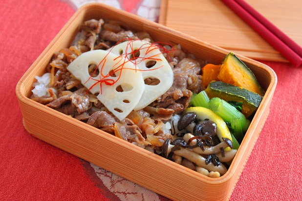 レンジで簡単”秋味”おかず♪「しめじの塩昆布マリネ」のお弁当