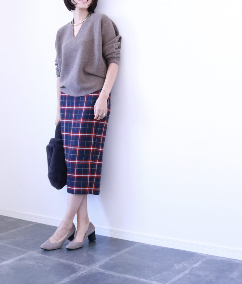 ゆるシルエットが活躍!UNIQLO「3Dセーター」着回しコーデ ゆるシルエットが活躍!UNIQLO「3Dセーター」着回しコーデ