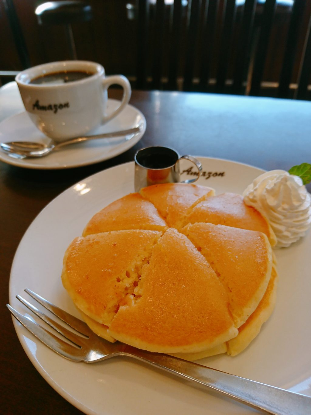 京都の喫茶Amazon（アマゾン）ホットケーキモーニング