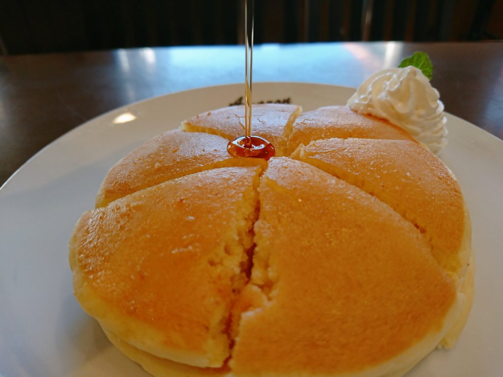 京都の喫茶Amazon（アマゾン）ホットケーキモーニング