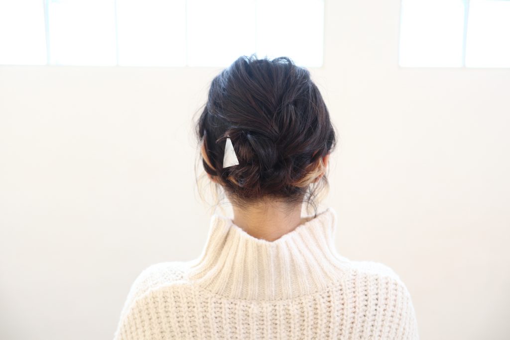 首元スッキリおしゃれヘアアレンジ