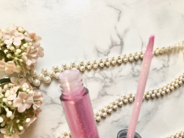 使えるモテグロス!「MACのダズルガラス」