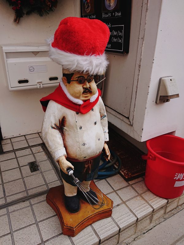 松之介前にいる人形