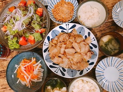 朝10分でぱぱっと作る晩ごはん♪ご飯がすすむ「豚のしょうが焼き」