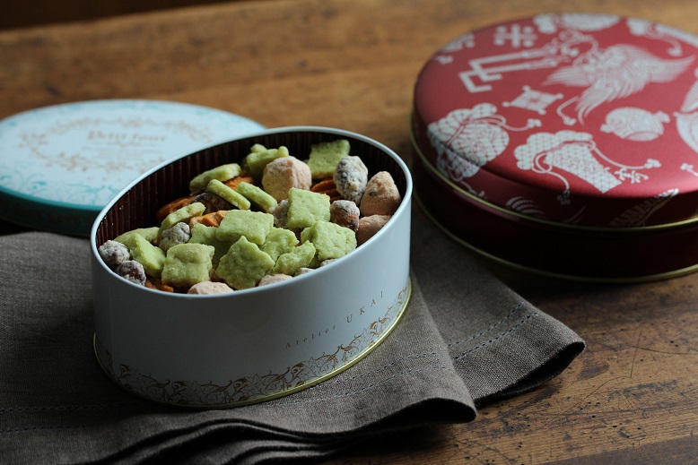 朝起きるのがたのしみになる「クッキー缶」