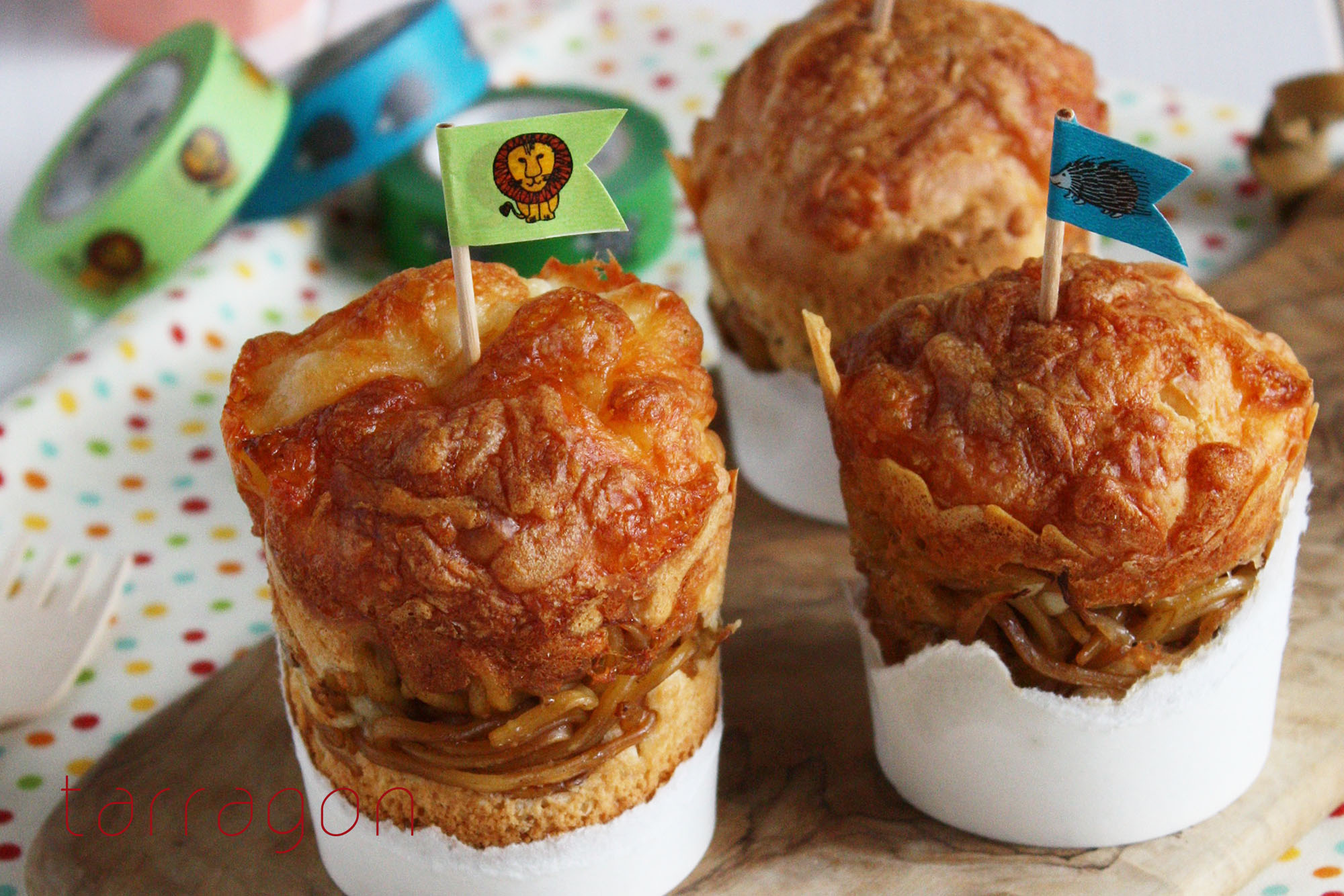 焼きそばが残ったら♪紙コップ＋ホットケーキミックスで簡単「焼きそばパン」
