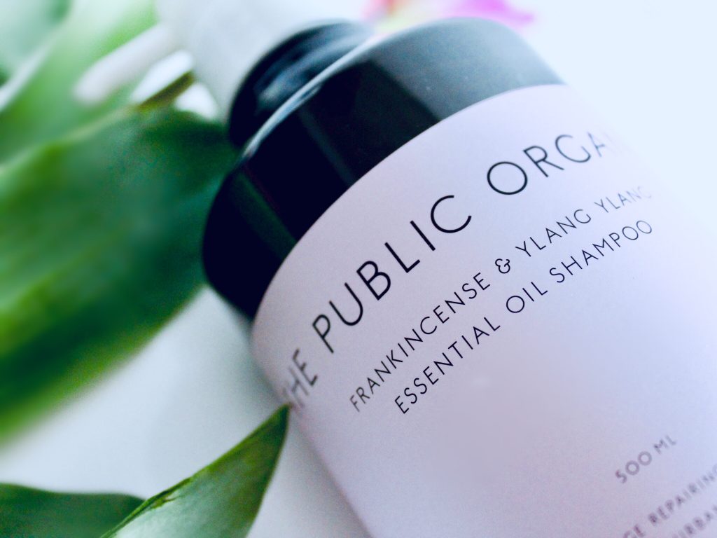 香りで幸せを感じる朝の儀式。最新の"香る"ヘアケア「THE PUBLIC ORGANIC」