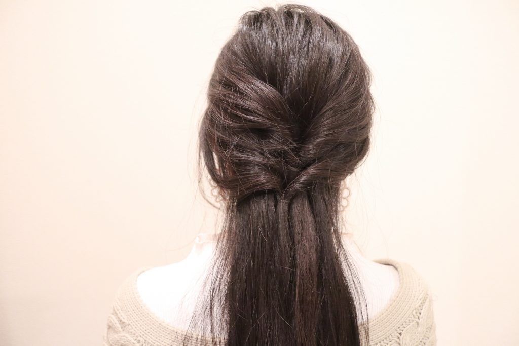 くるりんぱだけ!おしゃれでカワイイ簡単ヘアアレンジ