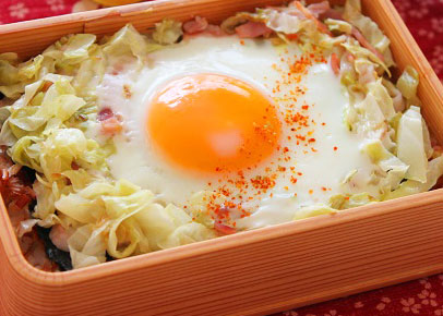 驚くほど時短カンタン！なのにおいしい「目玉焼き弁当」レシピ5選