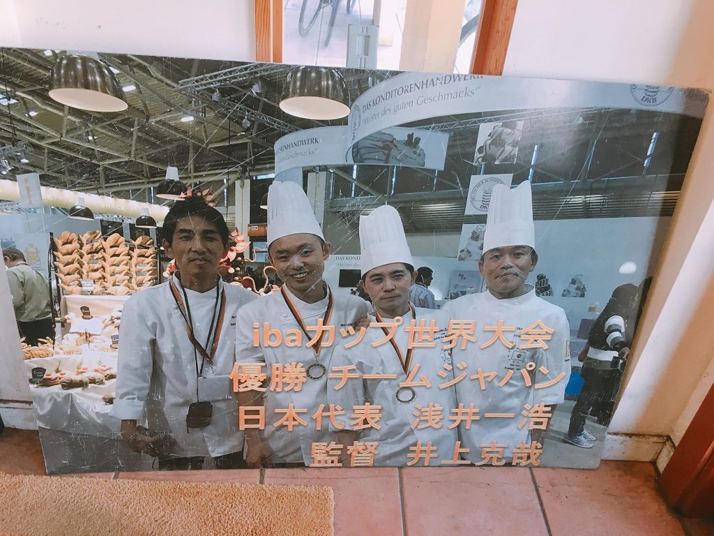 【小岩】世界も認めた味のパンが500円で食べ放題！「ラ・タボラ・ディ・オーベルニュ」オーナー井上さん