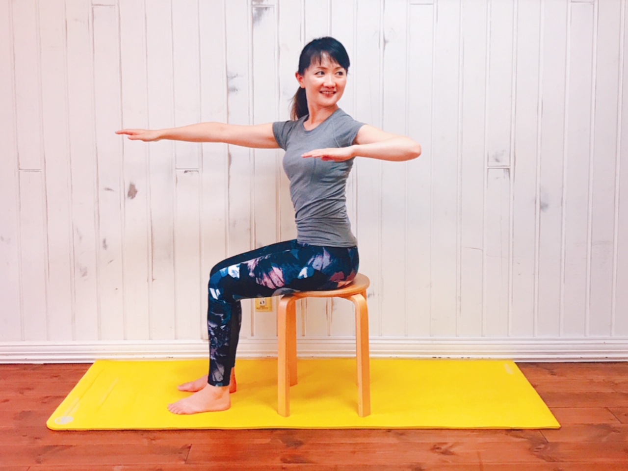 薄着の季節に♪太って見えなくなるための「二の腕ダイエット」