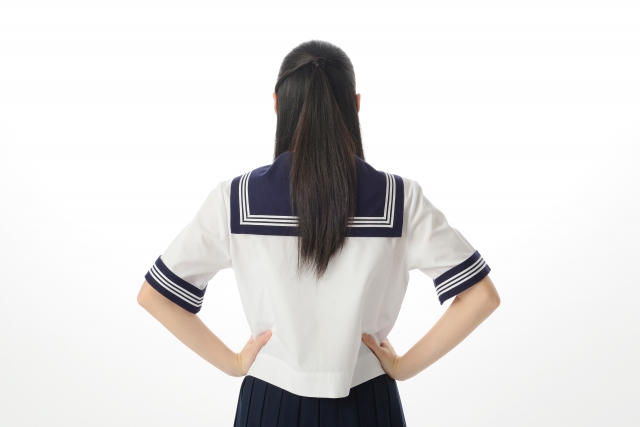 制服
