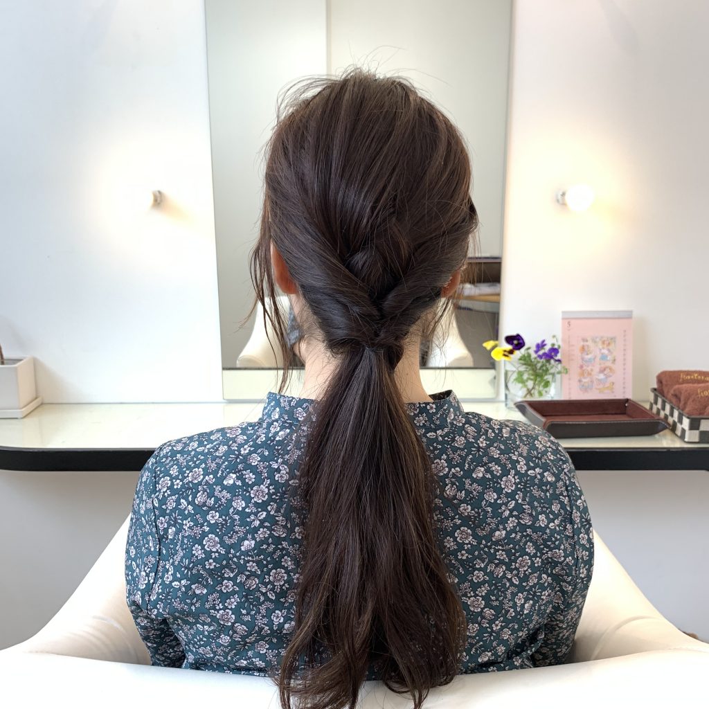 ふんわりナチュラルが可愛い♪編みおろしヘアアレンジの作り方