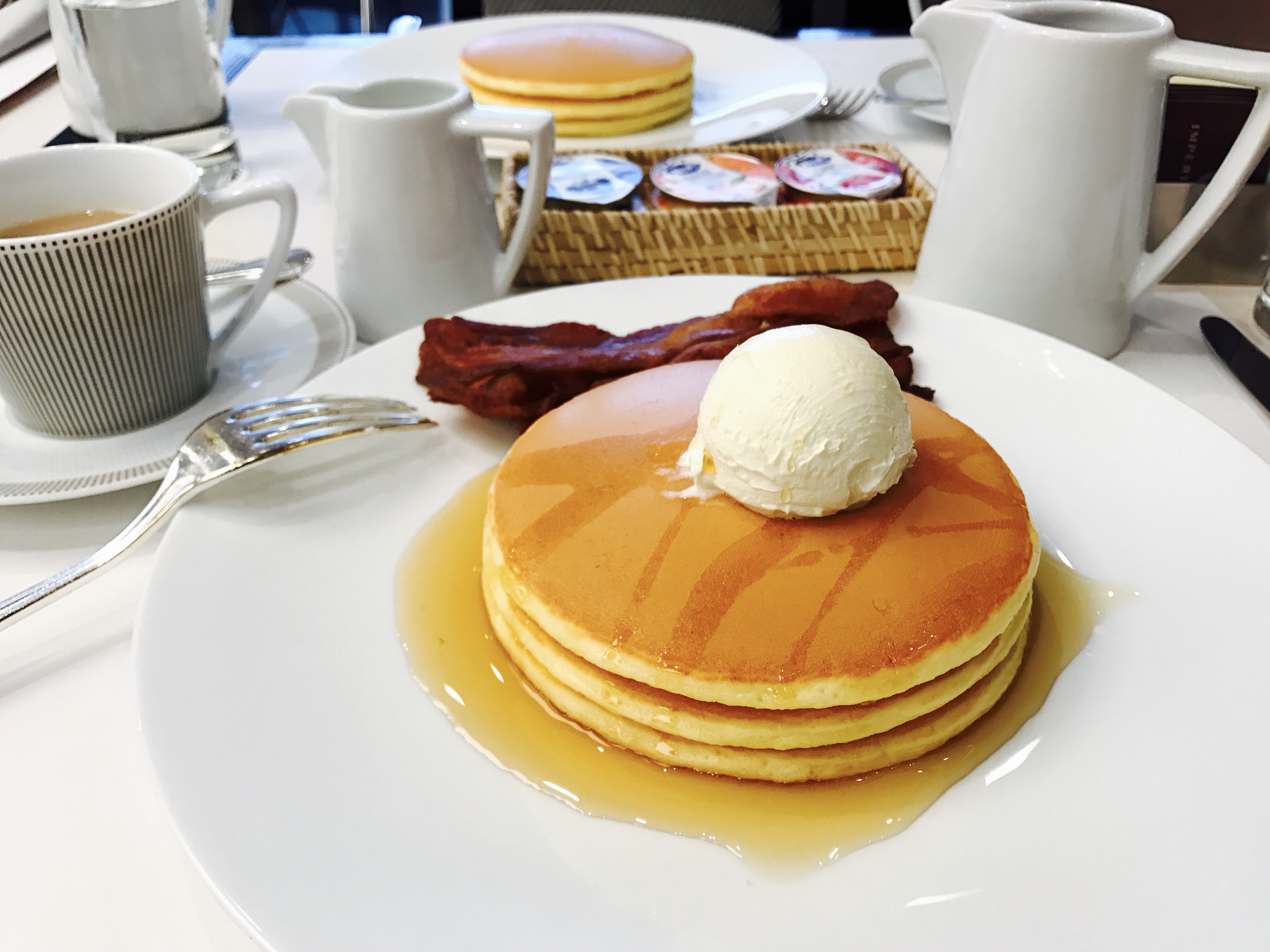 丁寧に焼き上げられた伝統のパンケーキを召し上がれ♪ ホテル朝食☆【帝国ホテル 東京】