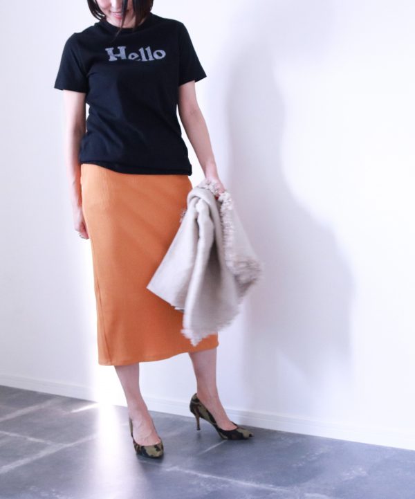 かなり重宝しそう!UNIQLO「リブタイトロングスカート」着回し術3つ