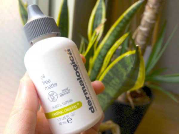 オイルフリーマットSPF30/ダーマロジカ(10,500円)