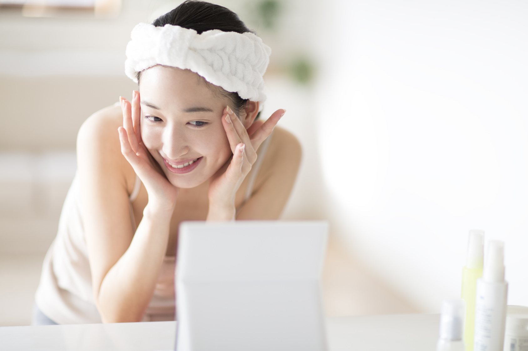 朝のひと手間でいつものスキンケア効果がグッと高まる！うるおい肌の基本ケア