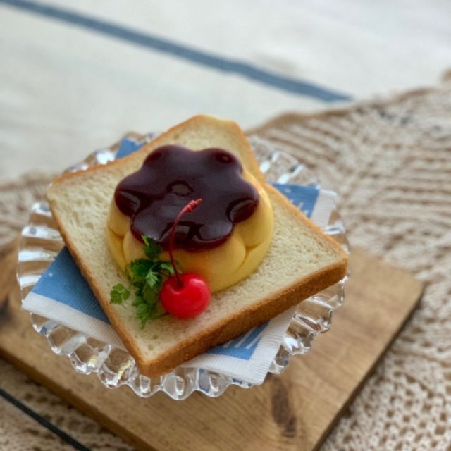 見た目も楽しい「プリン」ホットサンド