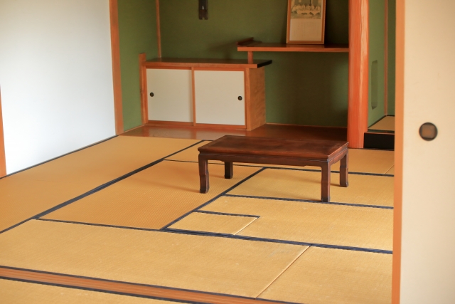 床の間と戸棚