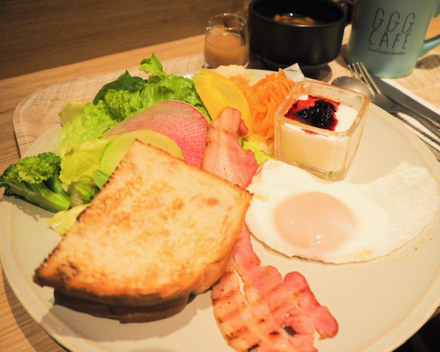 野菜がたっぷり食べられるカフェレストラン「GGG CAFÉ」