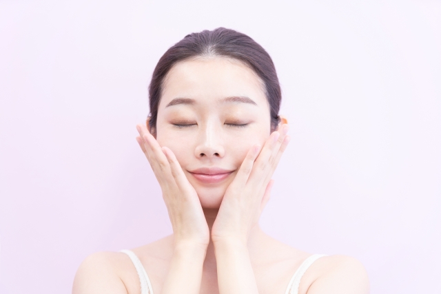 忙しい朝も崩れにくくキレイ！「メイク効率が上がる」簡単な3つのコツ