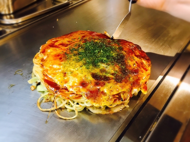 お好み焼きの鉄板