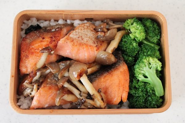 お弁当の詰め方