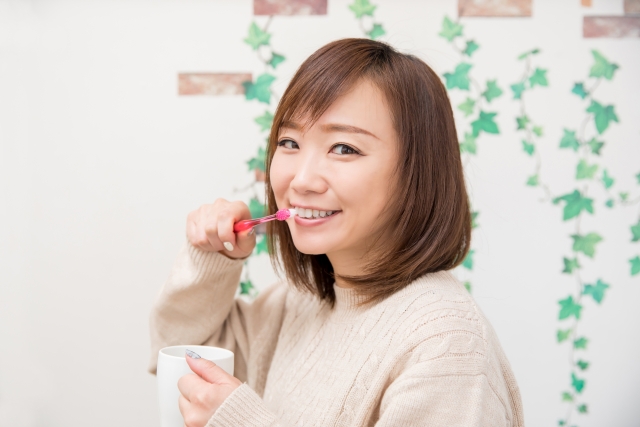 「あれ？ニオってる…」を解消！気をつけたい口臭の原因と対策