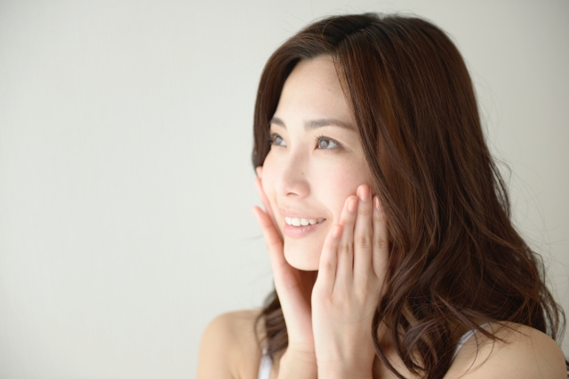 秋は「5歳老ける」ってホント!?夏ダメージから肌を守る3つのヒント
