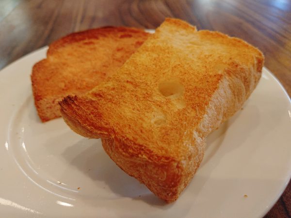 【奈良】こだわり食パンが食べ放題の贅沢モーニング！@ブーランジェリーアルション ラ・メゾン