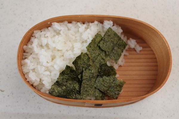 お弁当の詰め方