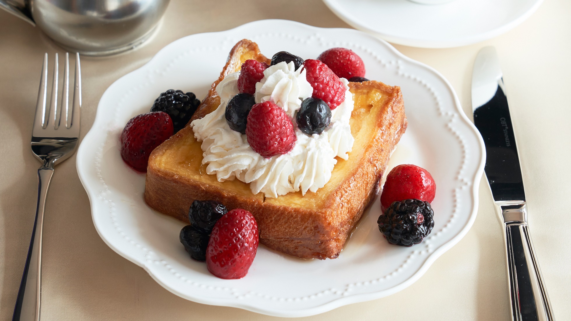 パンケーキやフレトーがレンジで簡単！ローソンから朝食向け「冷凍食品」4品が新登場