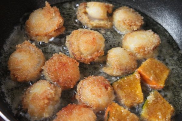 忙しい朝も簡単!「ベビーホタテのカレーフライ」